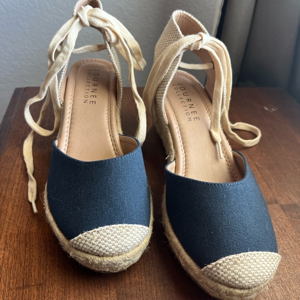 Journee Collection Navy and Beige Espadrilles